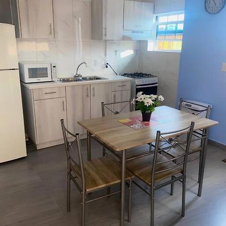 Cozy 1-Bedroom Apartment Close To City Center Willemstad Dış mekan fotoğraf